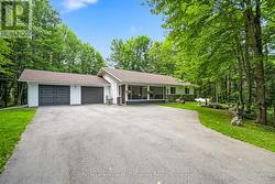 91 HUTCHESON BEACH ROAD  Huntsville (Chaffey), ON P1H 1N4