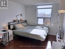 1008 - 20 EDGECLIFF GOLFWAY Toronto, ON M3C 3A4