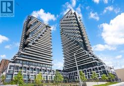 834 - 20 INN ON THE PARK DRIVE Toronto, ON M3C 0P8
