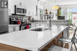 Quartz Kitchen Counter - 