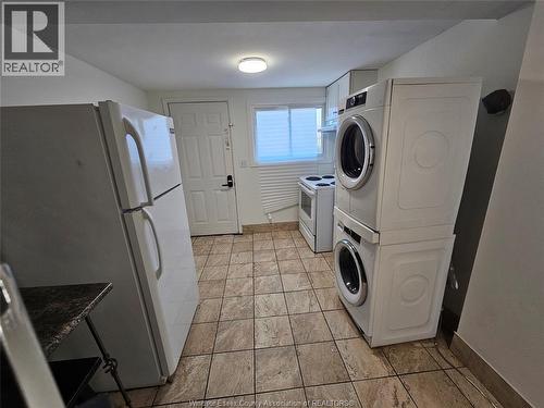 1143 Langlois, Windsor, ON - Indoor Photo Showing Laundry Room