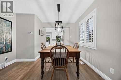395 Brooktree Drive, St Clair, ON - Indoor Photo Showing Dining Room