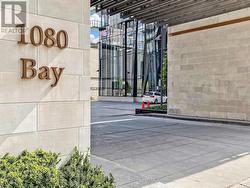 1710 - 1080 BAY STREET  Toronto, ON M5S 0A5