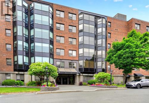 156 Portugal Cove Road Unit#205  St. John's, NL A1B 4H9