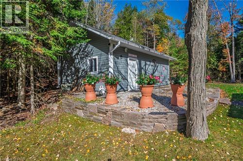 Large detached garage - 1012 Armstrong Road, Gravenhurst, ON - Outdoor
