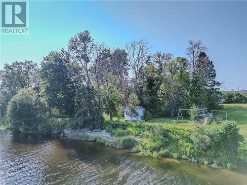 1200 River Road, Massey, ON 