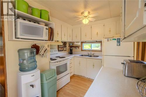 1200 River Road, Massey, ON 