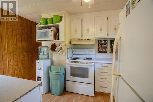 1200 River Road, Massey, ON 