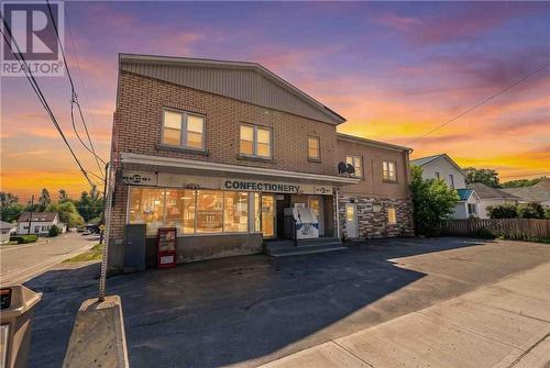 396-400 Melvin Avenue  Sudbury, ON P3C 4X3