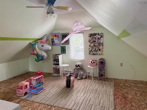 69 Alice Street, Truro, NS - Indoor Photo Showing Other Room