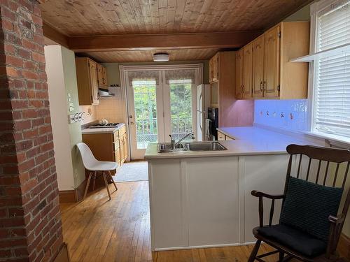69 Alice Street, Truro, NS - Indoor Photo Showing Kitchen With Double Sink