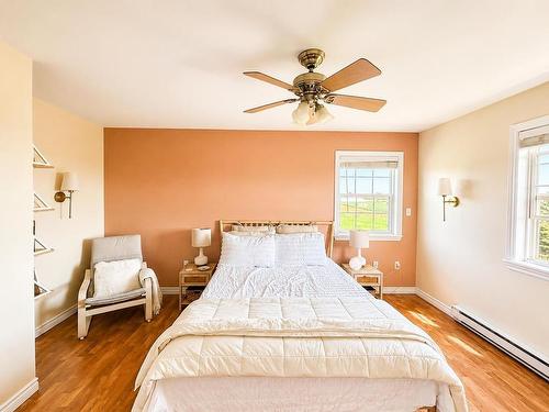 207 North Drive, Summerside, PE - Indoor Photo Showing Bedroom