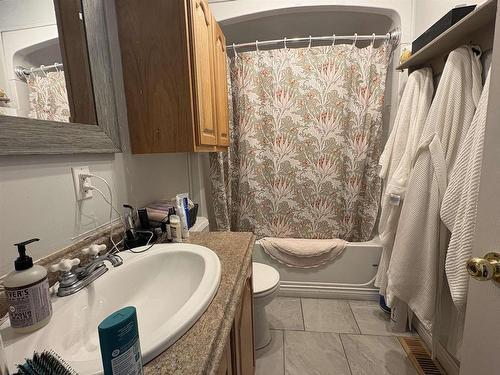 9 Maclaren Avenue, New Glasgow, NS - Indoor Photo Showing Bathroom