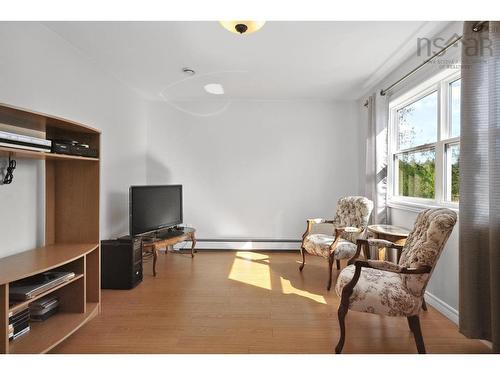 31 Grebe Avenue, Timberlea, NS - Indoor