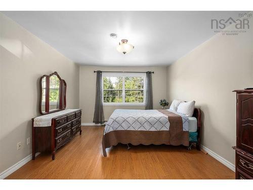 31 Grebe Avenue, Timberlea, NS - Indoor Photo Showing Bedroom