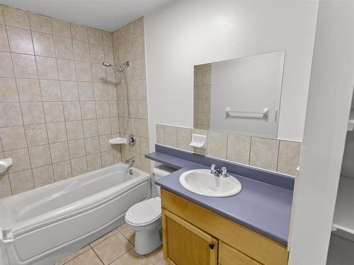 109 Westridge Crescent, Charlottetown, PE - Indoor Photo Showing Bathroom