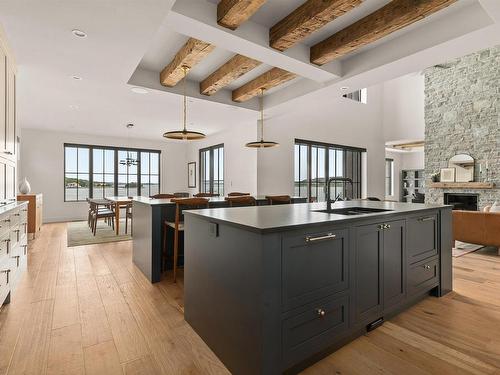 65 Shore Drive, Bedford, NS - Indoor Photo Showing Kitchen With Upgraded Kitchen