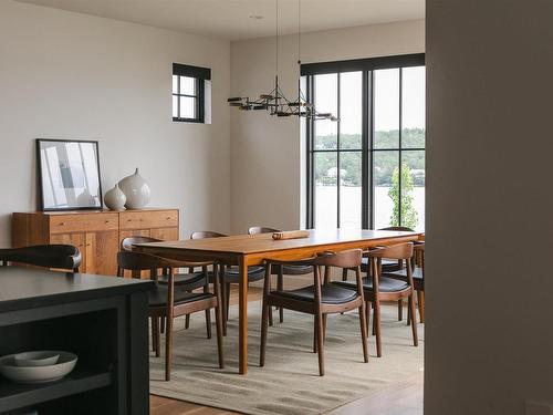 65 Shore Drive, Bedford, NS - Indoor Photo Showing Dining Room