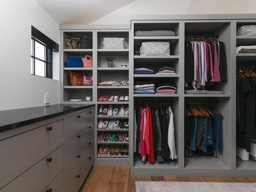 65 Shore Drive, Bedford, NS - Indoor With Storage