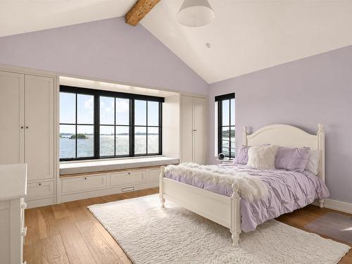 65 Shore Drive, Bedford, NS - Indoor Photo Showing Bedroom