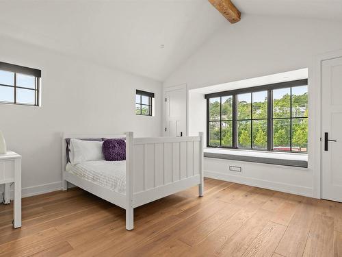 65 Shore Drive, Bedford, NS - Indoor