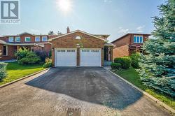 ROOM A - 169 KILLIAN ROAD Vaughan, ON L6A 1A8