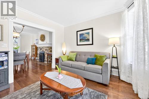 46 Bay Street, Mississauga, ON - Indoor Photo Showing Living Room With Fireplace