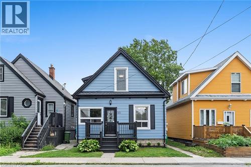 35 East 27Th Street, Hamilton, ON - Outdoor With Facade
