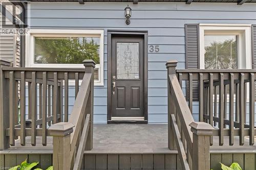 35 East 27Th Street, Hamilton, ON - 