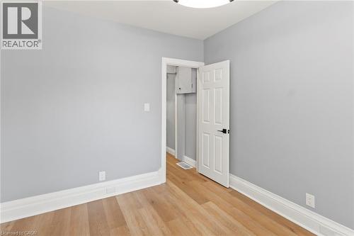 35 East 27Th Street, Hamilton, ON - Indoor Photo Showing Other Room
