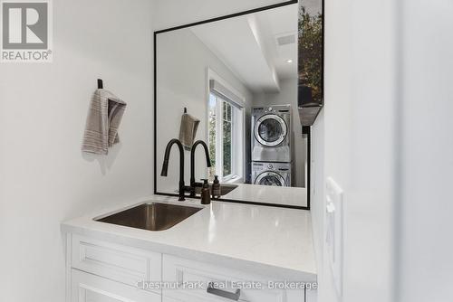 Main floor laundry - 30 Stephen Road, Muskoka Lakes (Medora), ON - Indoor Photo Showing Kitchen