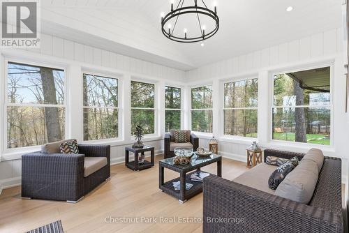 Heated Muskoka room - 30 Stephen Road, Muskoka Lakes (Medora), ON - Indoor