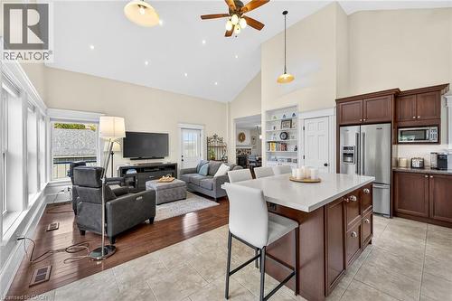 46 Bay Street, Mississauga, ON - Indoor