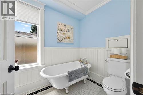 46 Bay Street, Mississauga, ON - Indoor Photo Showing Bathroom