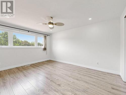 148 Sexton Crescent, Toronto, ON - Indoor Photo Showing Other Room