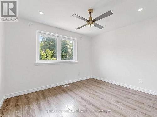 148 Sexton Crescent, Toronto, ON - Indoor Photo Showing Other Room