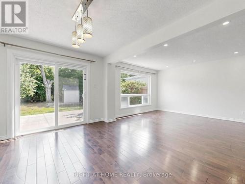 148 Sexton Crescent, Toronto, ON - Indoor