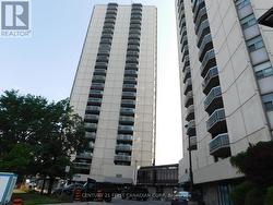 2004 - 323 COLBORNE STREET London East (East K), ON N6B 3N8