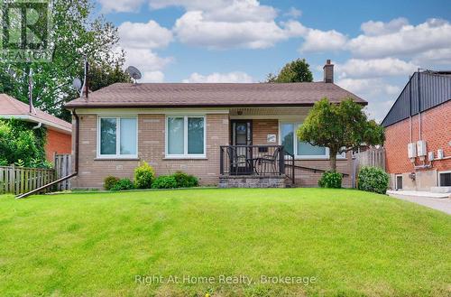 544 HARMONY ROAD S  Oshawa (Donevan), ON L1H 6V5