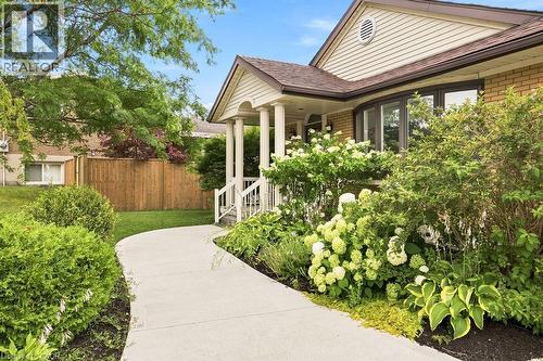 67 WEBER Street S  Waterloo, ON N2J 1Z8