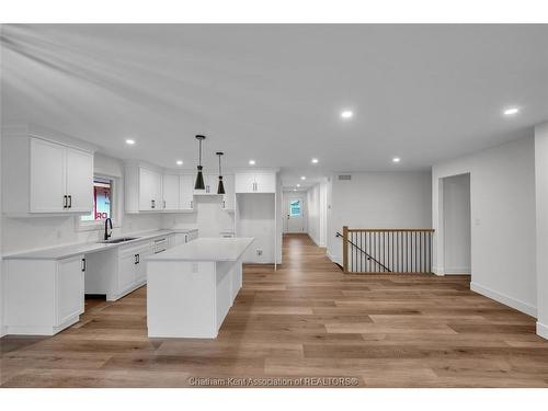 8 Cornerstone Place, Chatham, ON 