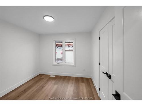 8 Cornerstone Place, Chatham, ON 