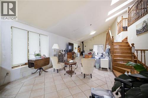 104 Sideroad 18, Fergus, ON - Indoor Photo Showing Other Room