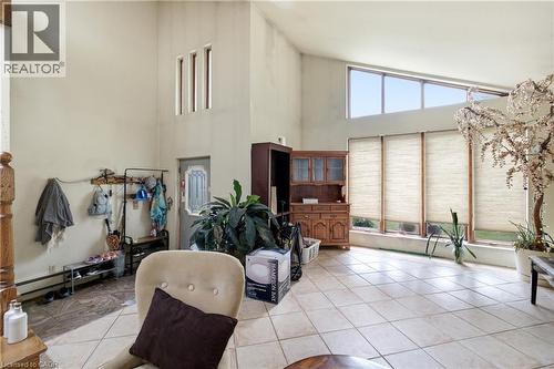 104 Sideroad 18, Fergus, ON - Indoor Photo Showing Other Room