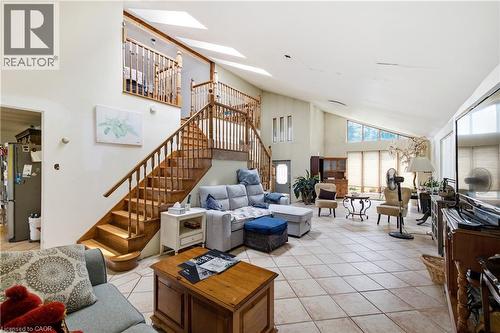 104 Sideroad 18, Fergus, ON - Indoor Photo Showing Other Room