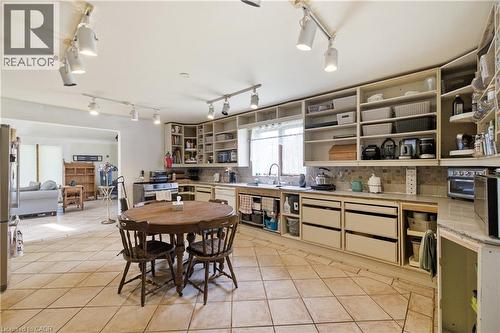 104 Sideroad 18, Fergus, ON - Indoor