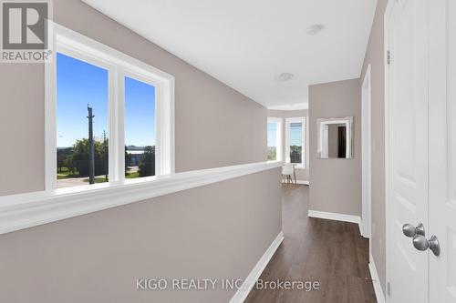 4119 Palermo Common, Burlington, ON - Indoor Photo Showing Other Room