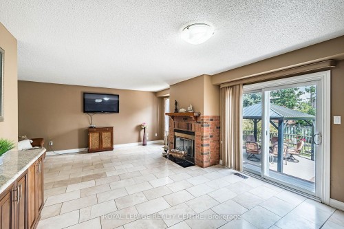 3211 Dovetail Mews, Mississauga, ON - Indoor With Fireplace