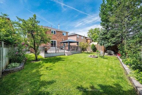 3211 Dovetail Mews, Mississauga, ON - Outdoor With Deck Patio Veranda