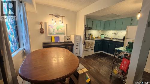 66 Gore Place, Regina, SK - Indoor Photo Showing Dining Room